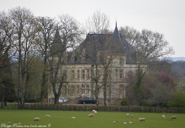 Château "le Bailly de Pron"