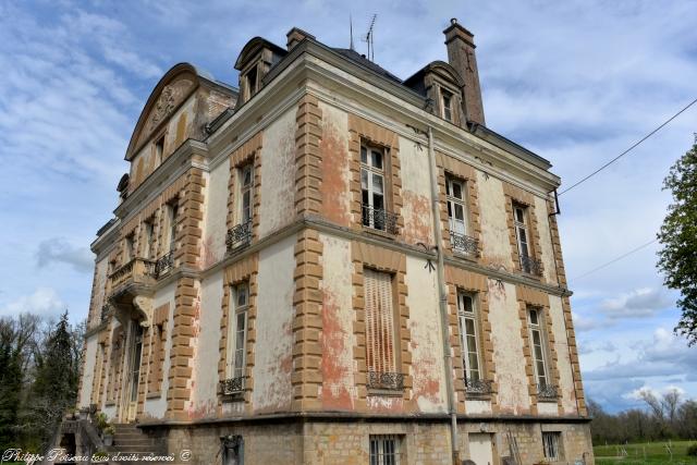 Le château de Lamenay-sur-Loire Nièvre Passion