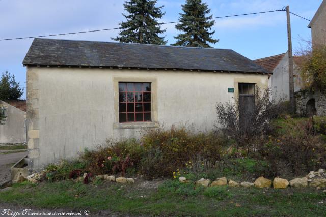 Lavoir de Dompierre sur Héry Nièvre Passion