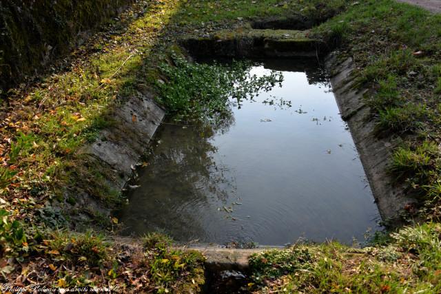 Lavoir Cognet de Dompierre-sur-Héry