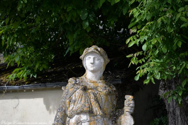 Pierre de Bourgogne de Champcelée