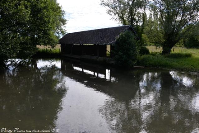 Le lavoir les Cabets