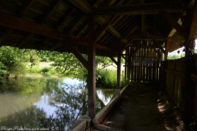 Le lavoir les Cabets