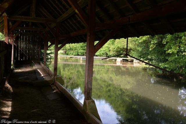 Le lavoir "Les Cabets"
