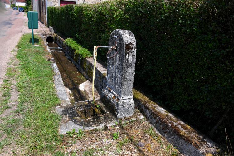 L'abreuvoir du village de Charlay