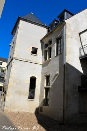 Anciens logements des Faïenciers de Nevers Nièvre Passion