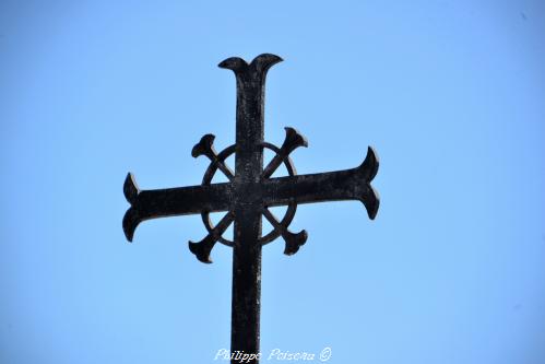 Croix du lieu dit domaine de la Grâce Nièvre Passion