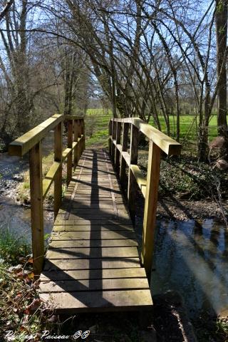 Passerelle de la Cannerie Nièvre Passion