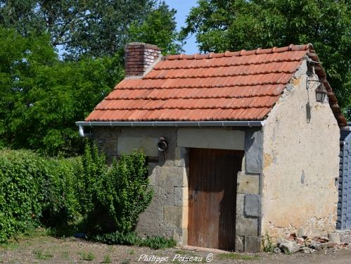 Les anciennes Loges des vignerons un beau patrimoine Nivernais