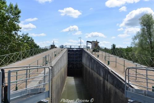 Pont-canal du Guétin Nièvre Passion