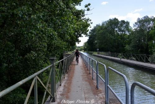 Pont-canal du Guétin Nièvre Passion