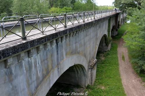 Pont-canal du Guétin Nièvre Passion