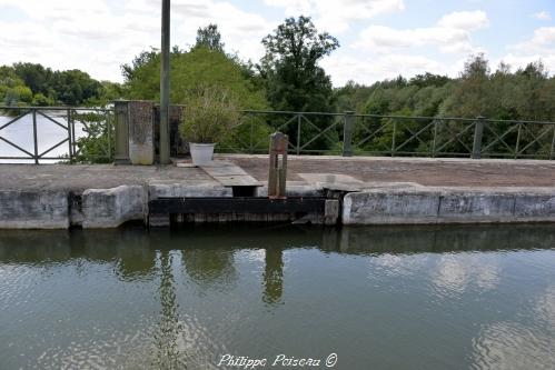 Pont-canal du Guétin Nièvre Passion