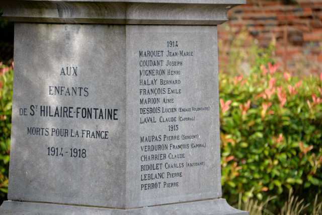 Monument aux morts de Saint Hilaire Fontaine