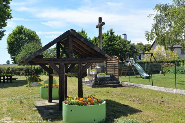 Travail à ferrer de Saint-Jean-aux-Amognes