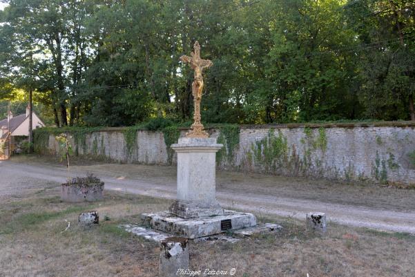 Croix de Montifault Nièvre Passion