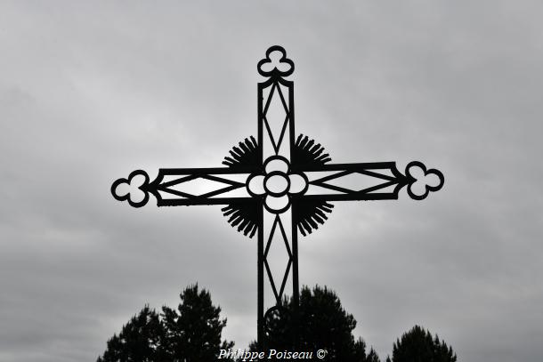 La Croix du cimetière de Lys