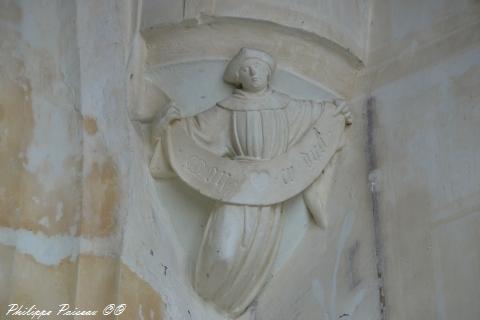 Chapiteaux de l'église de Saint Pierre