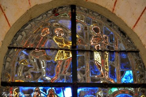 Vitrail du XIIIe siècle de Saint Vérain