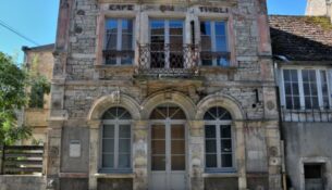 Le "Café du Tivoli" de Dornecy