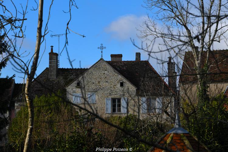 Le presbytère d'Entrains-sur-Nohain