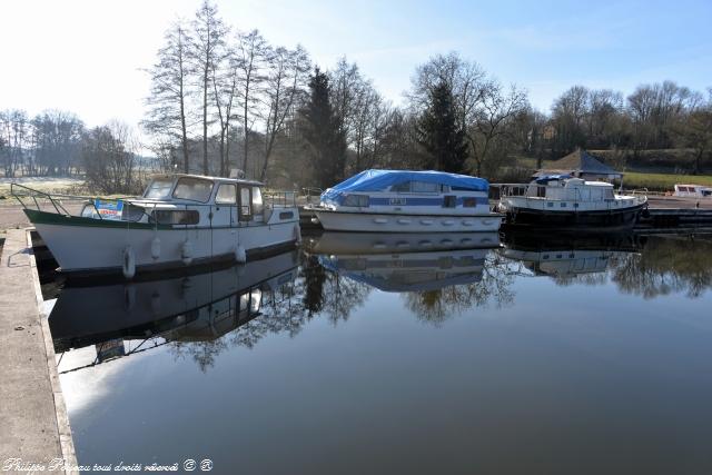 Port de Chitry Nièvre Passion