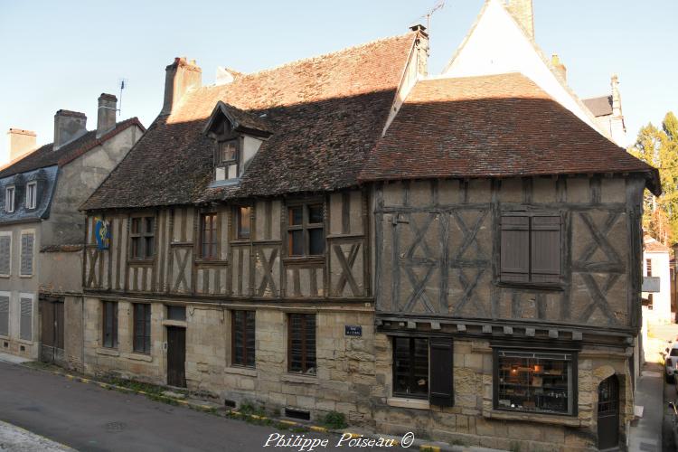 Maison à Pans de bois de Donzy un beau patrimoine