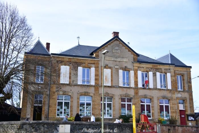 École de Saint-André-en-Morvan