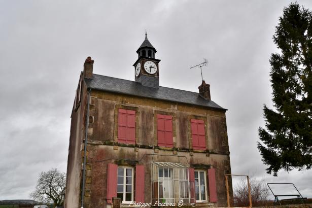 Façade école Marcy