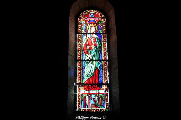 Intérieur de l'église de Dun-les-Places