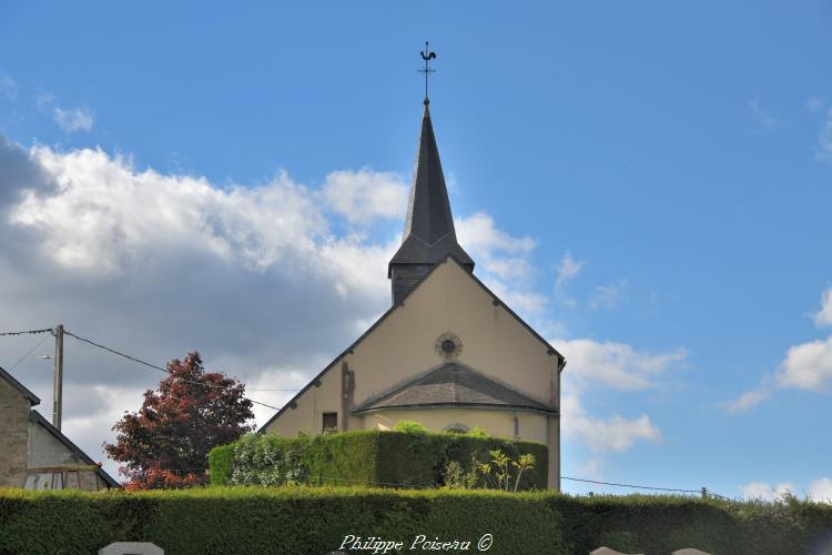 Église de Gien Sur Cure un beau patrimoine