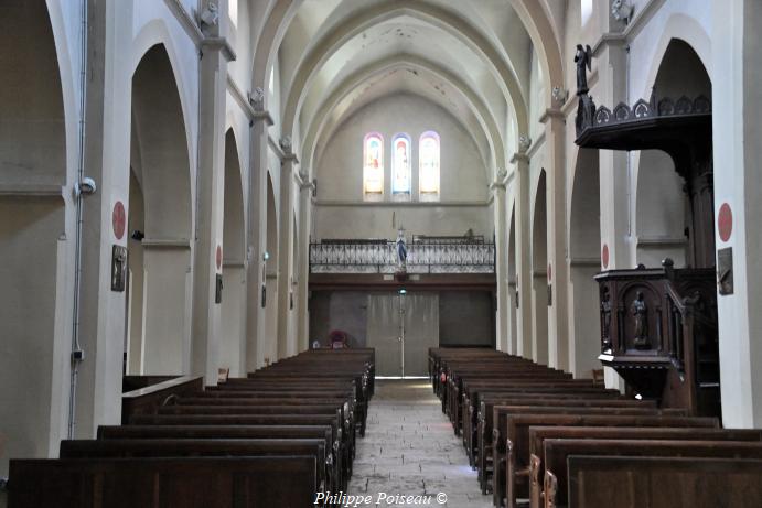 Église de Lucenay-lès-Aix