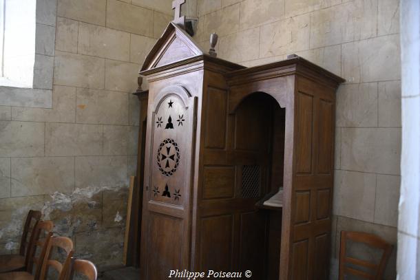L'intérieur de l'église de Breugnon un beau patrimoine