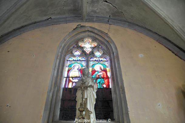 L'intérieur de l'église de Breugnon un beau patrimoine