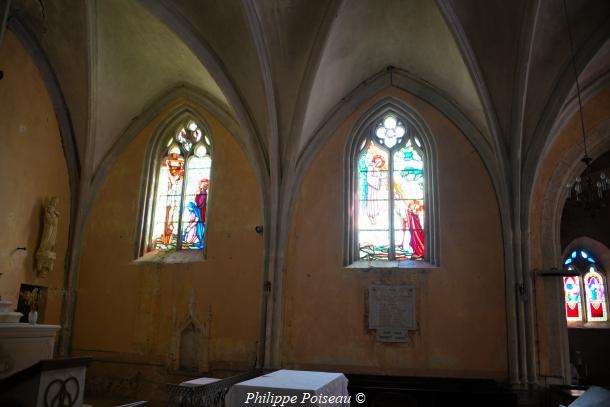 L'intérieur de l'église de Breugnon un beau patrimoine
