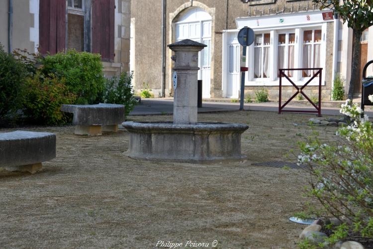 La fontaine de Saint-Aubin-les-Forges