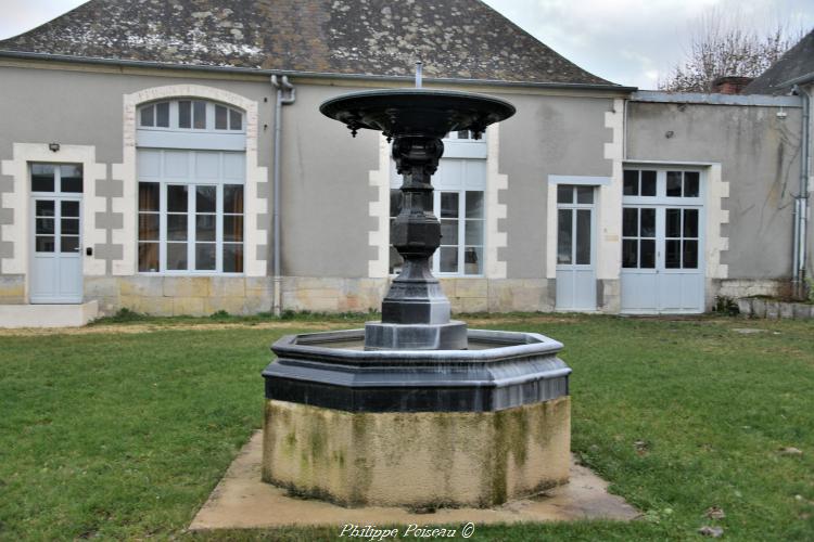 Fontaine du château de Guérigny un patrimoine