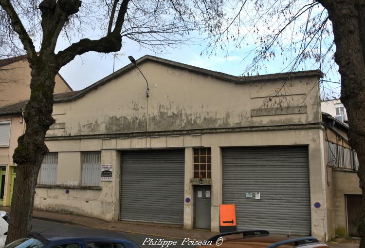 Un ancien garage de Nevers un patrimoine