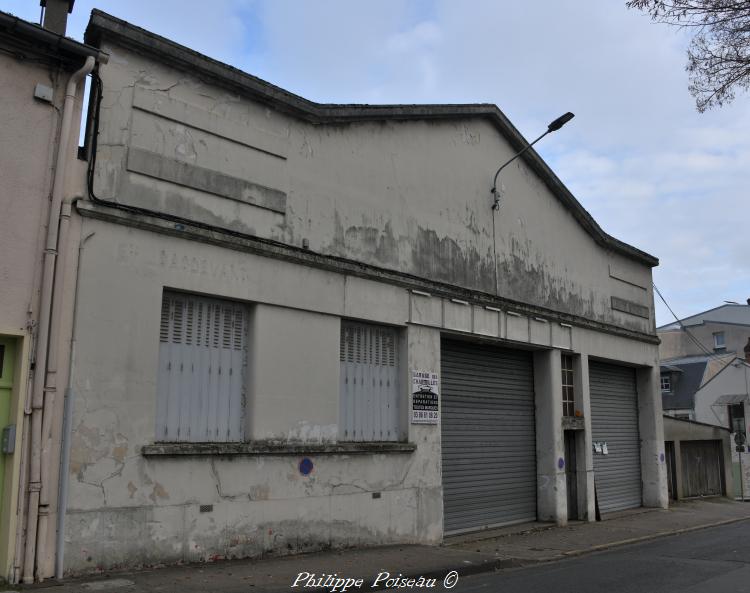 ancien garage de Nevers