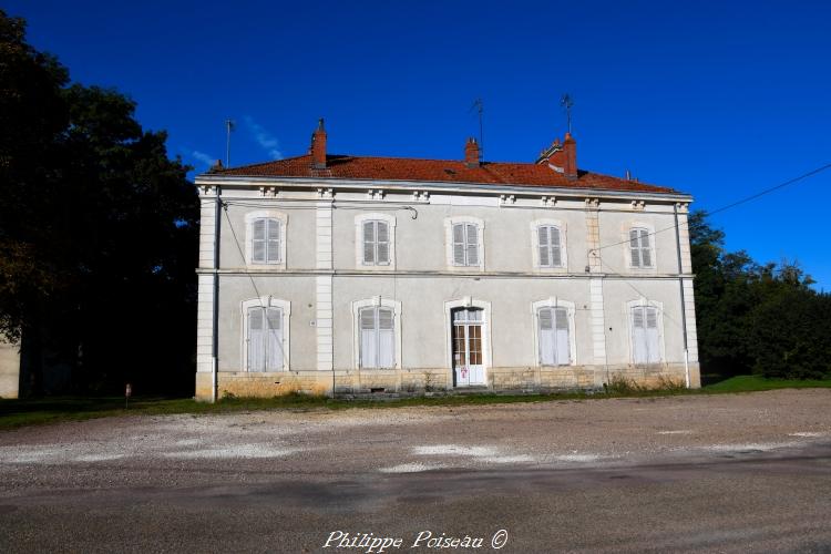 Ancienne gare de Donzy