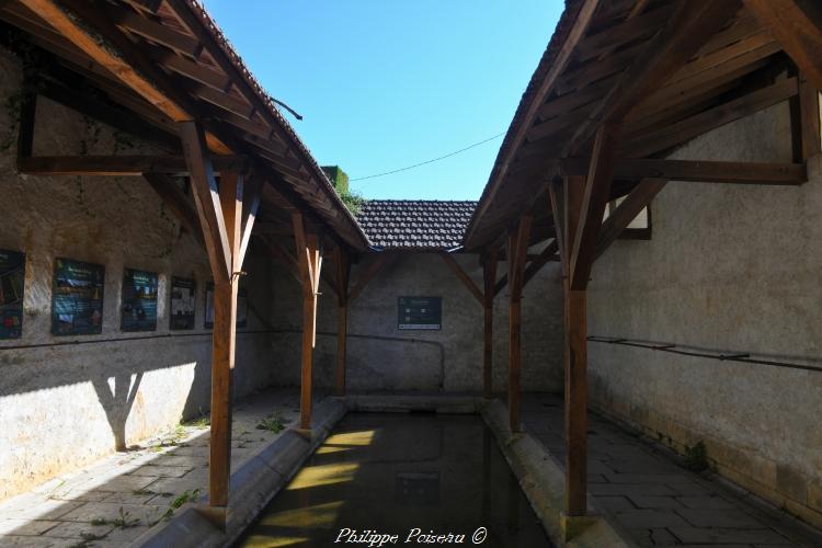 Le grand lavoir de Donzy