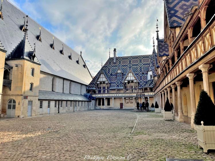 Toitures des hospices de Beaune 