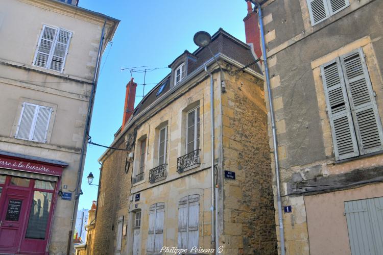 Hôtel de la rue des belles Lunettes