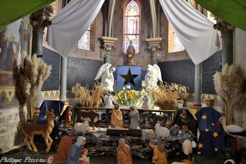 Intérieur de l'Église de Montreuillon Nièvre Passion