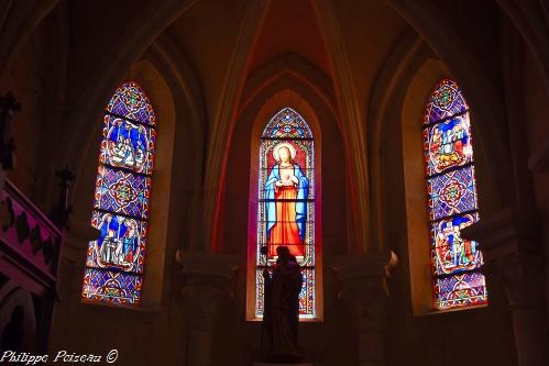 Intérieur de l'Église de Montreuillon Nièvre Passion