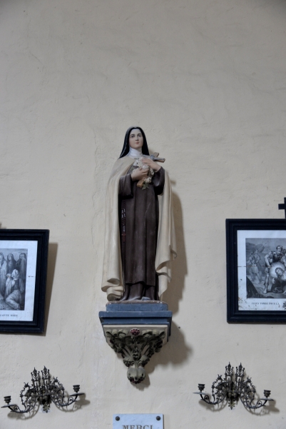 Intérieur de l'église de Tronsanges