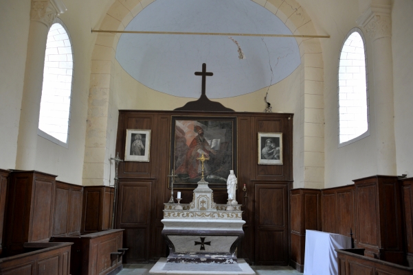 Intérieur de l'église de Tronsanges