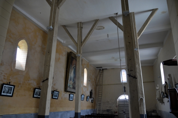 Intérieur de l'église de Tronsanges