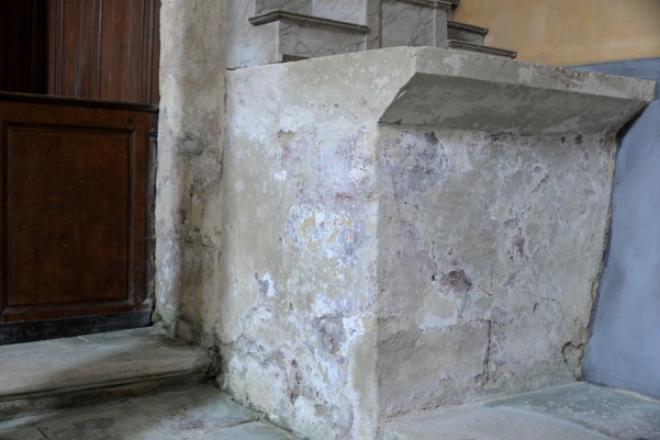 Intérieur de l'église de Tronsanges