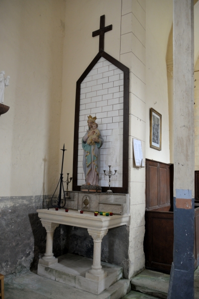 Intérieur de l'église de Tronsanges